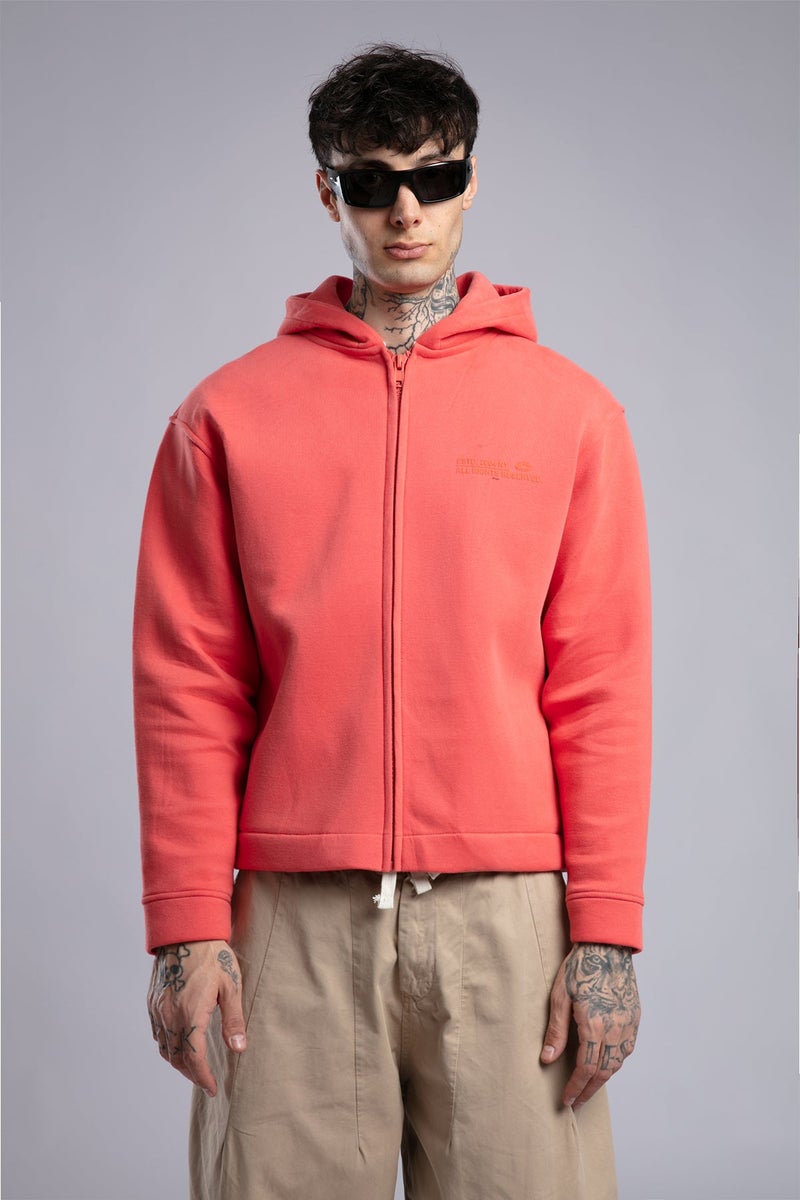 كاتش سويت شيرت بغطاء رأس وسحاب مطبوع بنقوش بارزة - Image 5