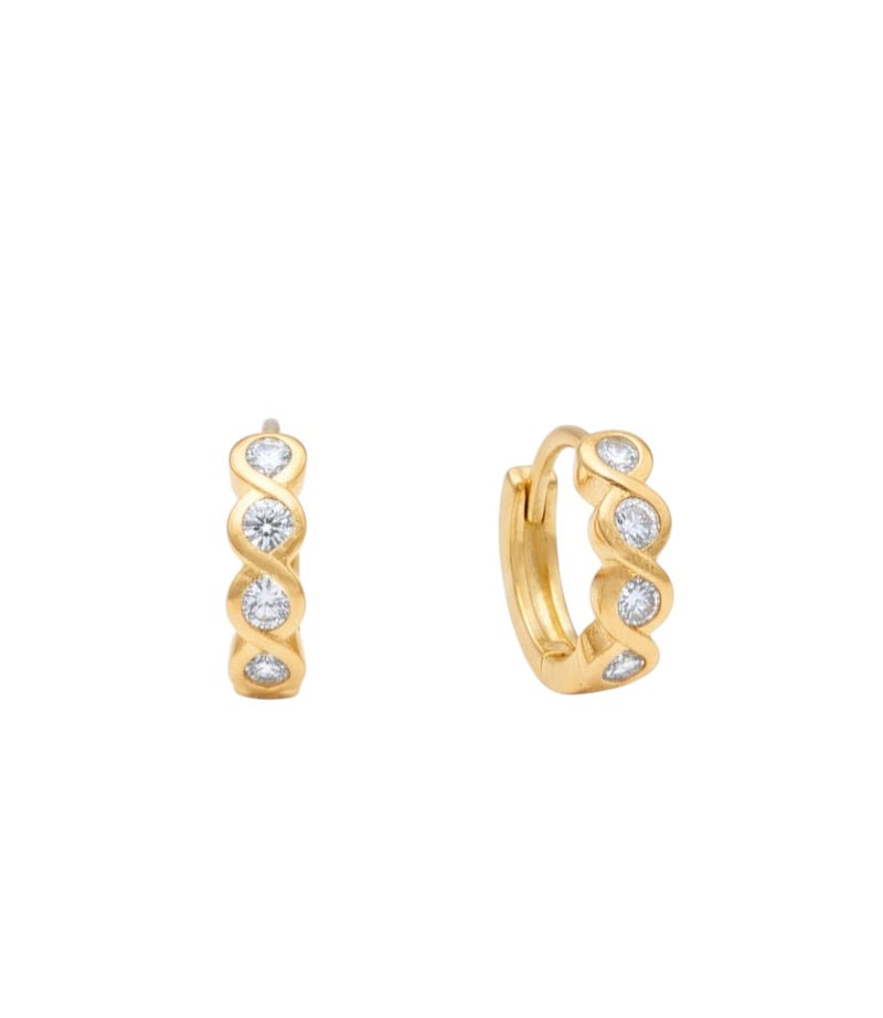 A delicate gold-plated hoop featuring a wavy wrap design, studded with sparkling stones. - Image 1
