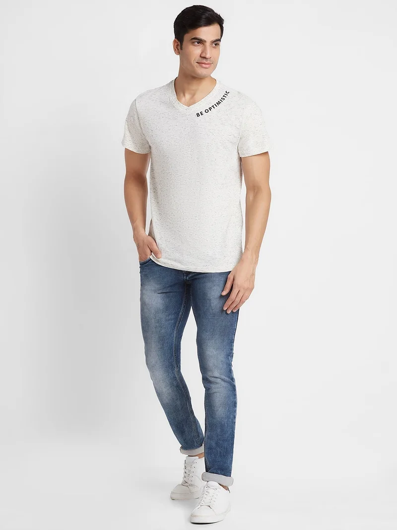 globus Globus Men Off White Printed V-Neck Cotton Regular Fit Casual T-shirt