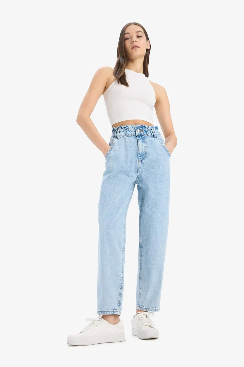 ديفاكتو Paperbag Elastic Waist Ankle Length Washed Jeans