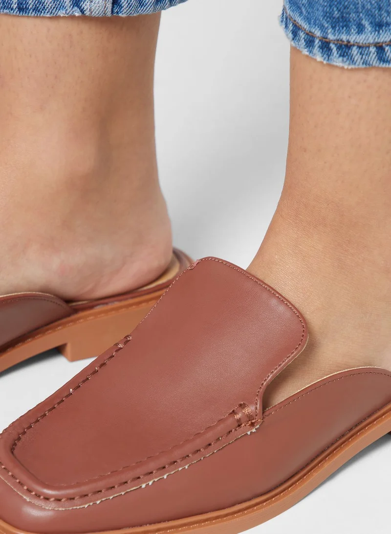 ELLA Open Back Moccasin