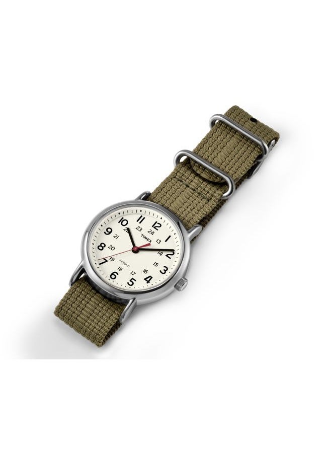 TIMEX Unisex-Adult Quartz Watch, Analog Display And Textile Strap - T2N651 - Image 2