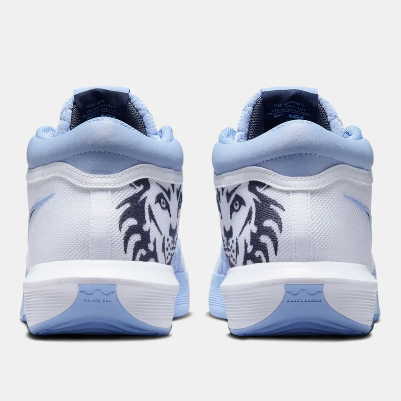 Nike Men's LeBron Witness VIII Basketball Shoes