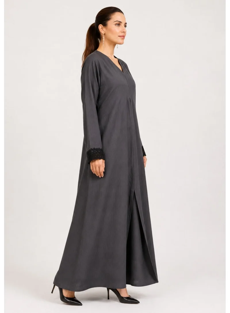 Nikias Hamriya Crepe Abaya with Button Front & Lace Sleeves