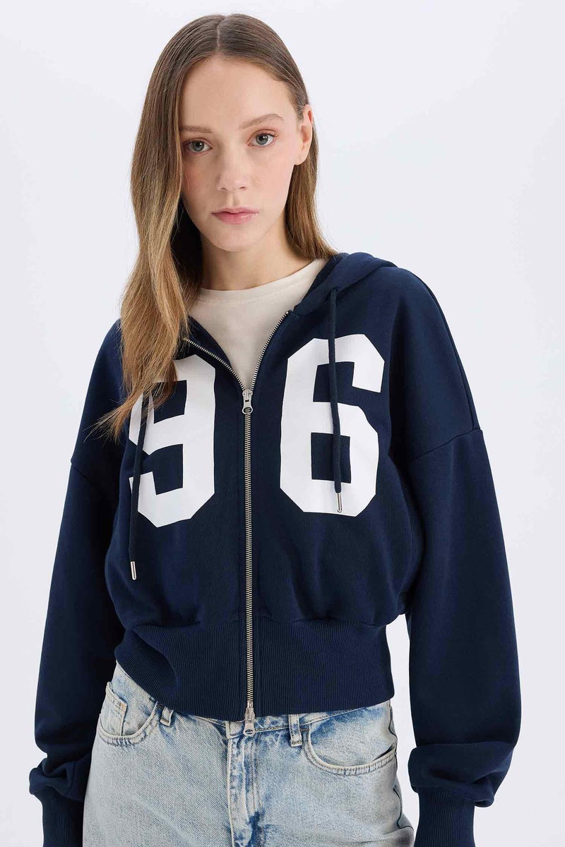 DeFacto Woman Oversize Fit Hooded Printed Thick Fabric Cardigan  - Image 4