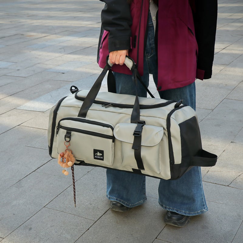Sports Duffel Bag for Home Travel and Daily Use, Simple Gym and Travel Carry Bag Option - Image 4