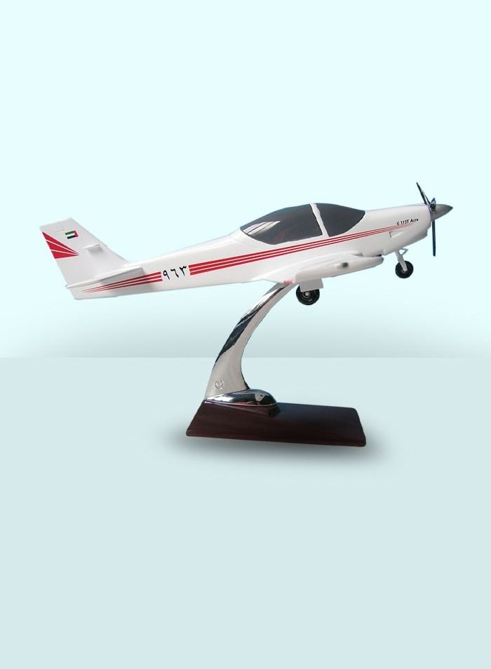 Fighter Gifts Grob G115T UAE Resin Model 1:25 Scale - Image 2