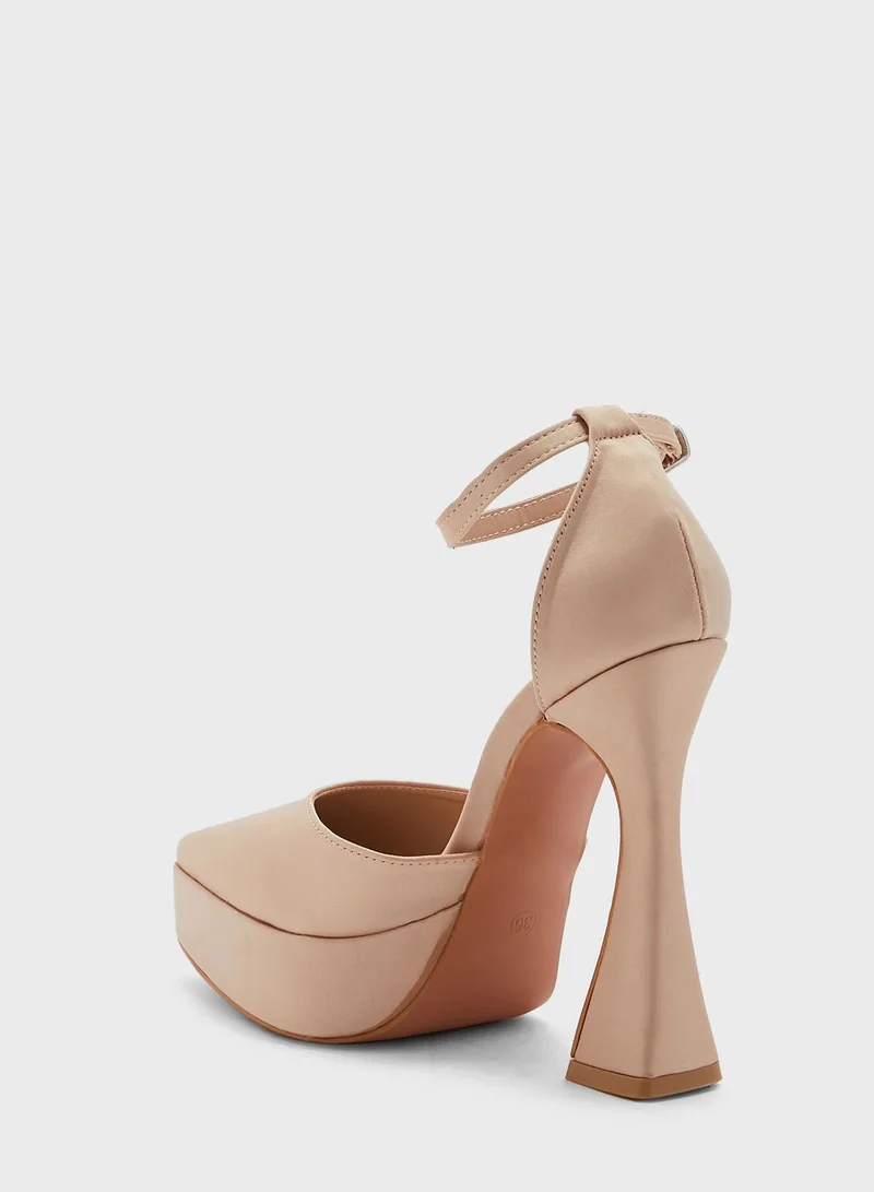Ginger Satin Platform Pointed Pump