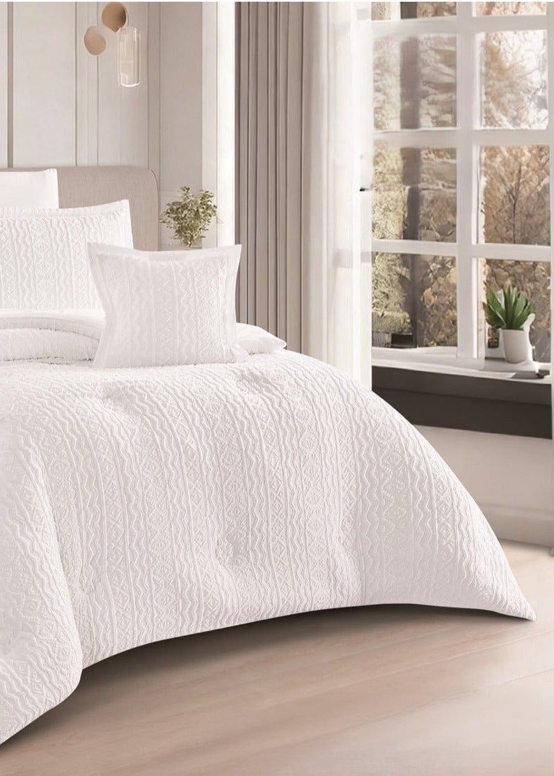 Elegant 8-piece summer bedspread set for a double bed, featuring a quilted design and microfiber material, sized 260x240 cm. - Image 2