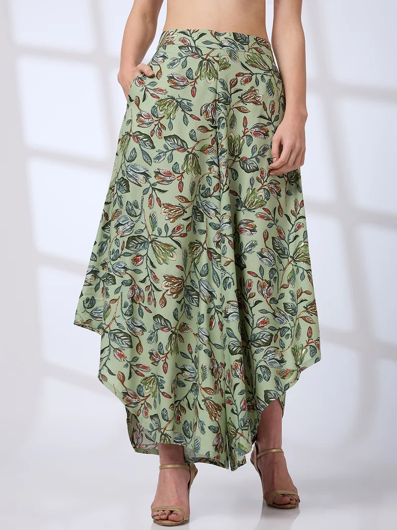 globus Globus Women Allover Floral Print Asymmetric Flared Hem Fusion Palazzos