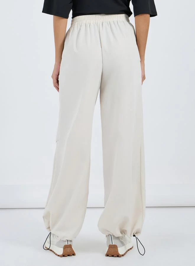 Styli Contrast Piping Detail Toggle Hem Relaxed Fit Pants