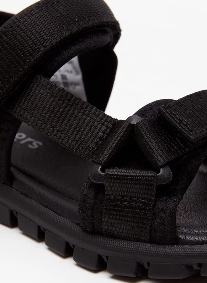 جونيورز Boys Solid Open Toe Sandals with Hook and Loop Closure