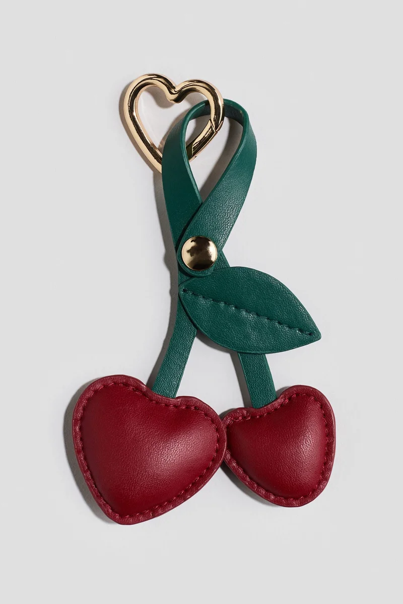 اتش اند ام إكسسوار حقيقة مبطن