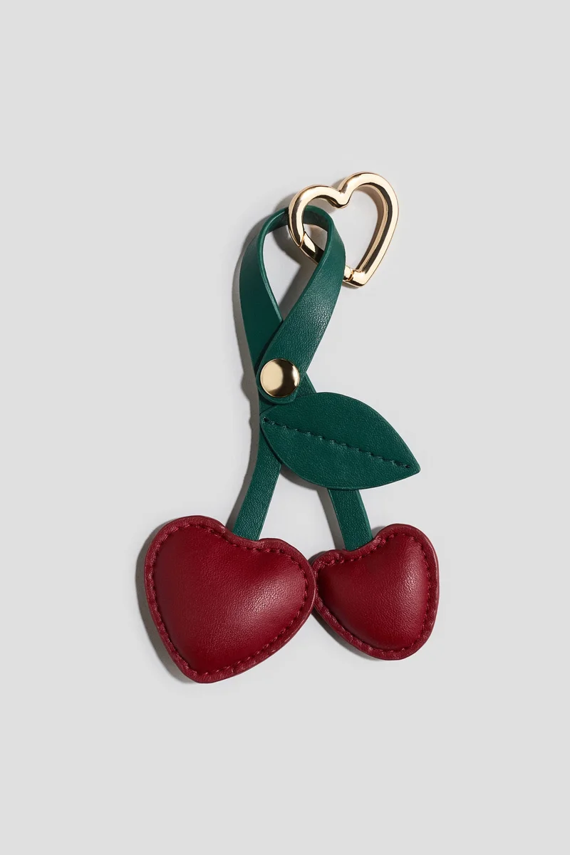 اتش اند ام إكسسوار حقيقة مبطن