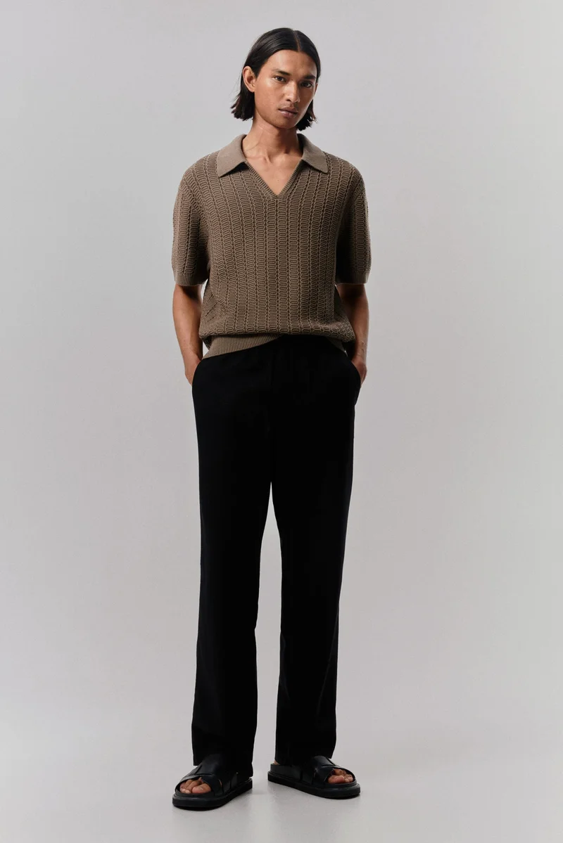 H&M Regular Fit Textured-knit polo shirt