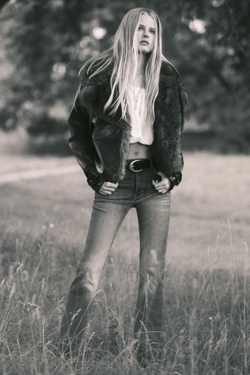 H&M Flared High Jeans