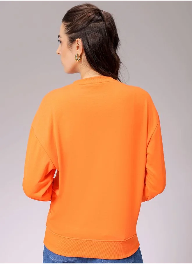 مرفوعة Women Boxy Fit Looney Tunes Oversized Sweatshirt