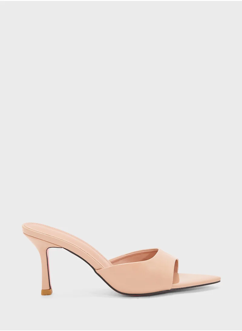 ايلا Heeled Mule With Open Toes