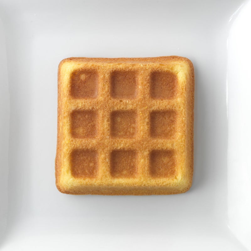 Sweet Creations Waffle Cake Pan, Silver - Image 3