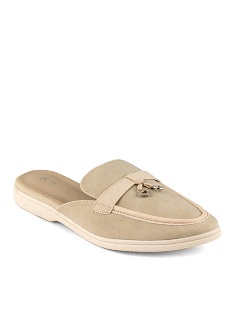 فينتشي صنادل نسائية مسطحة ذات أصابع مدببة