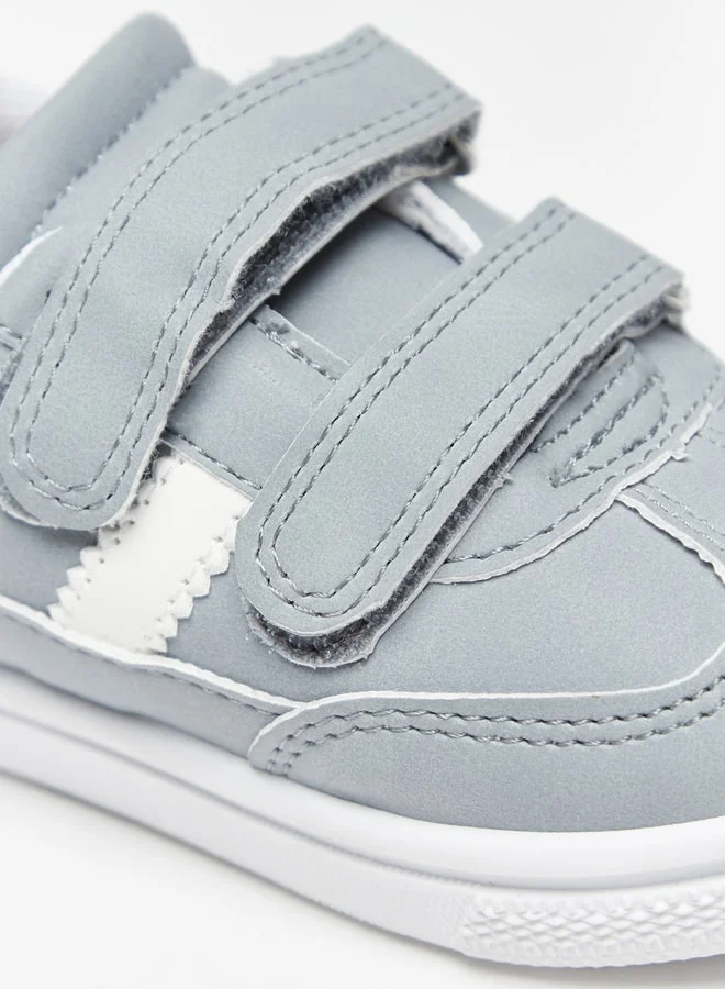LBL by Shoexpress Boys Solid Sneakers with Hook and Loop Closure
