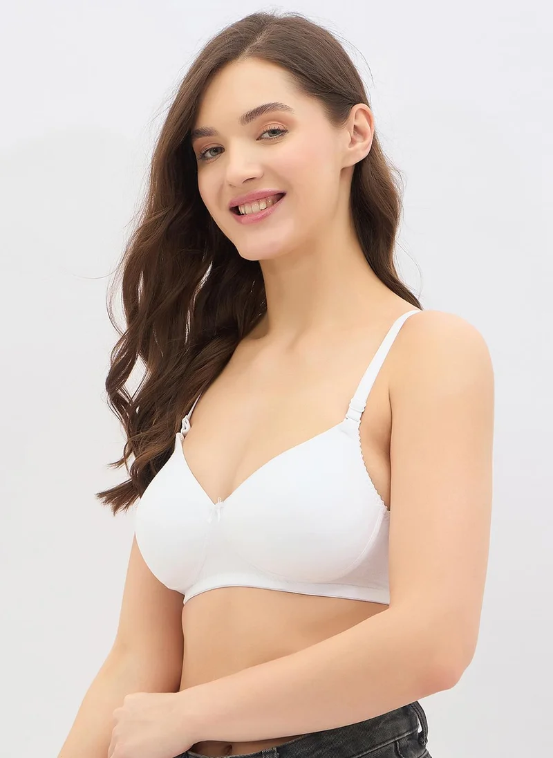 Clovia Clovia Padded Non-Wired Full Coverage Multiway T-Shirt Bra in White - Cotton
