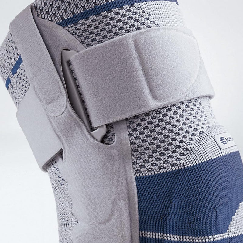 Bauerfeind - GenuTrain S - Hinged Knee Brace Support - Advanced Stability of the knee joint - Right Knee - Size 5 - Color Titanium - Image 2