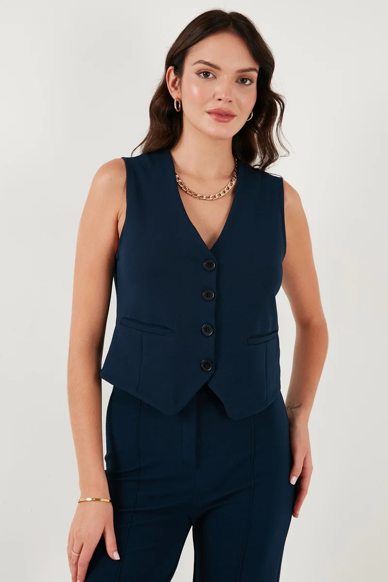 ليلا Stretch Fitted Fit V Neck Buttoned Vest Women's Vest 5865971