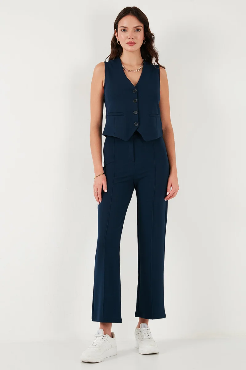 ليلا Stretch Fitted Fit V Neck Buttoned Vest Women's Vest 5865971