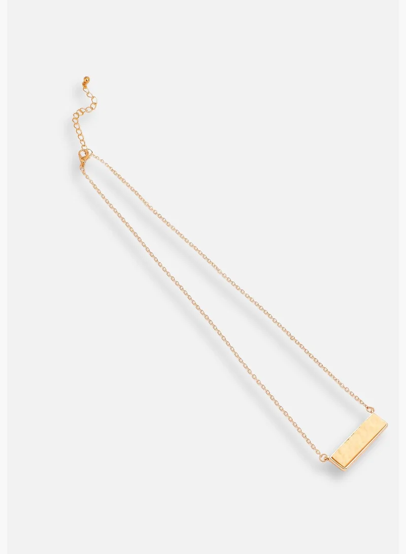 SOHI Gold Plated Casual Designer Necklace For Women