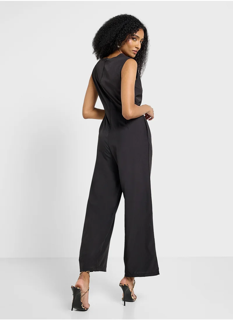 جينجر Plunge Neck Belted Jumpsuit