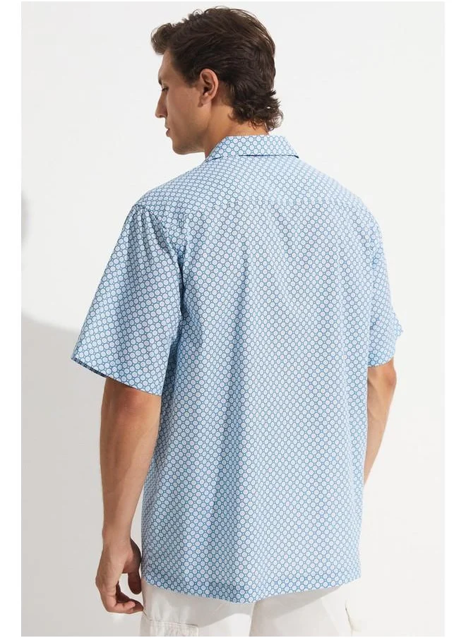 JUNE June Exclusive Men Oversize Short Sleeve Patterned Shirt Turquoise - Blue