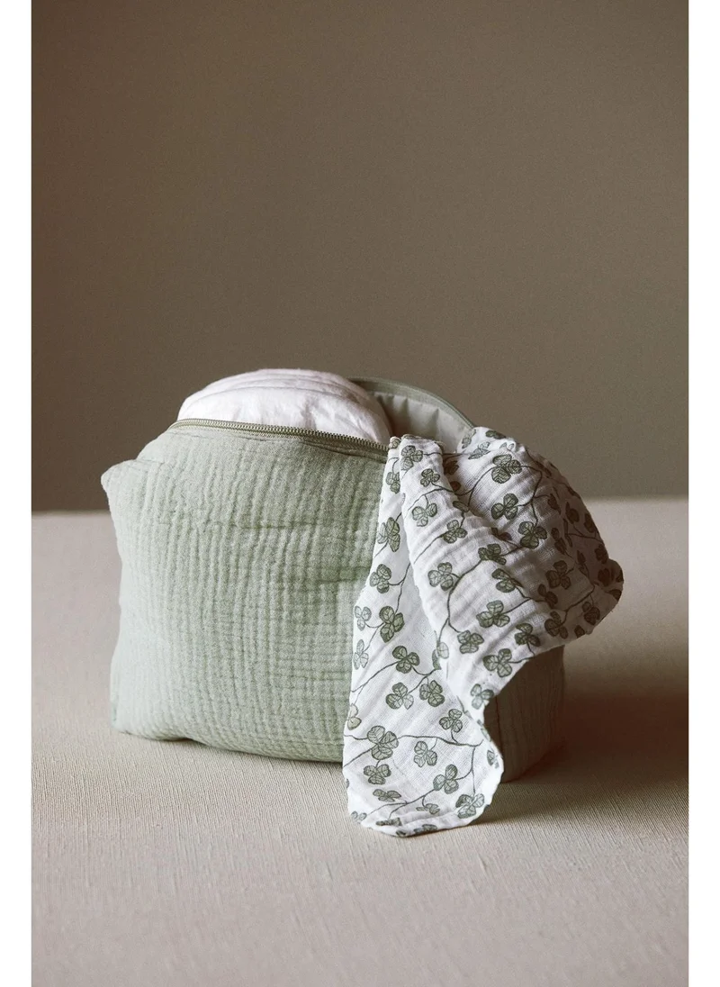 اتش اند ام Muslin changing bag