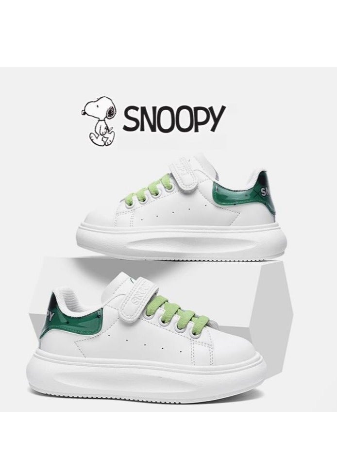 Snoopy Children's Soft Soled Breathable Sports Board Shoes - Image 1
