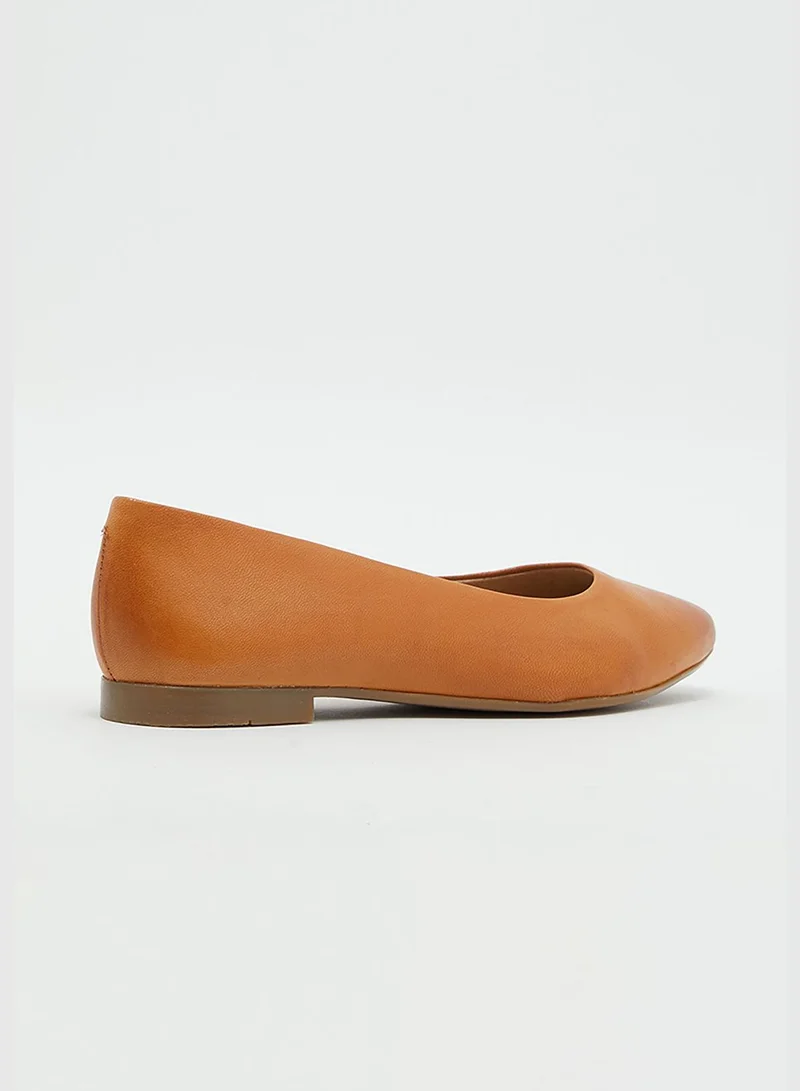 سي سي سي Leather Ballerinas