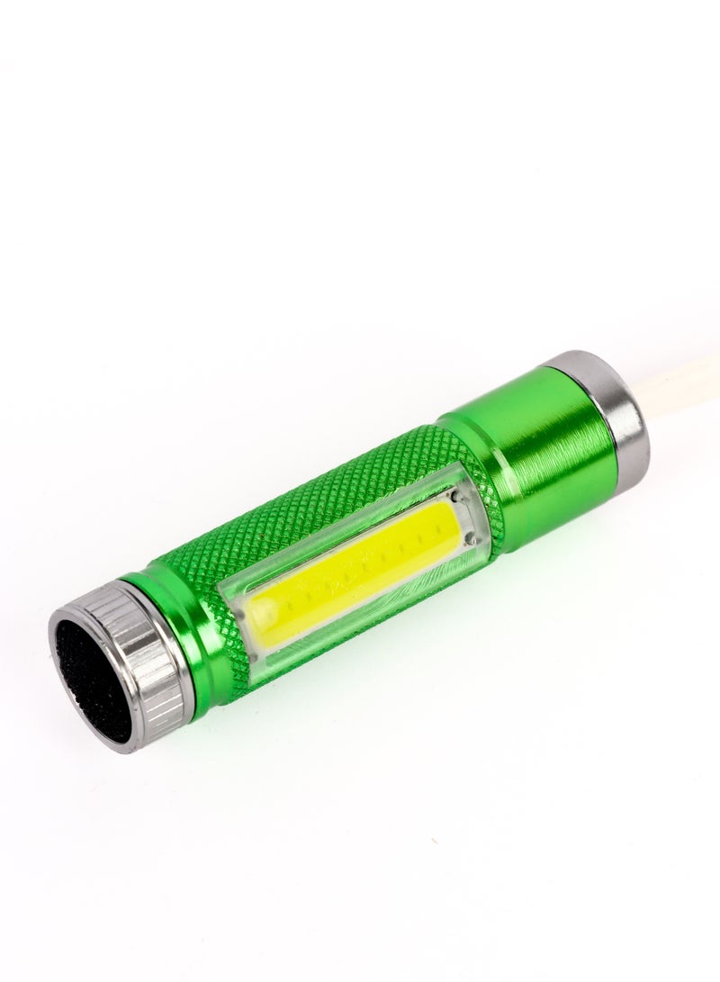LUSTER 3pc Small flashlight with silicone hook green - Image 3