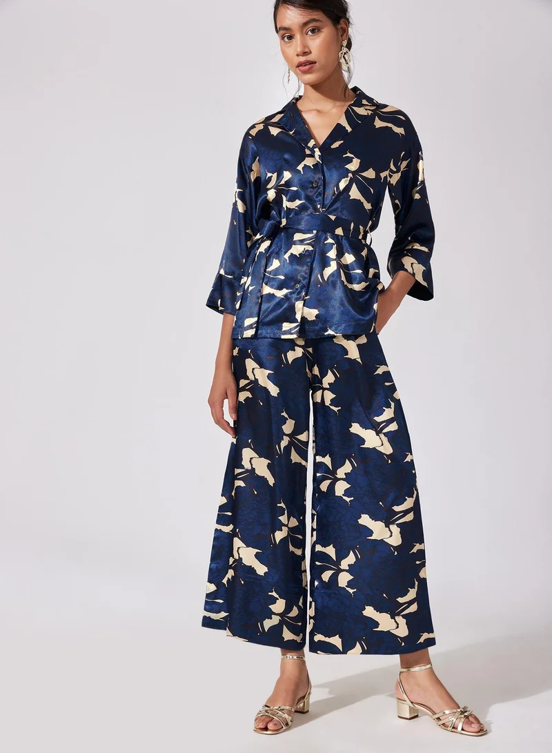 The Label Life The Label Life Women's Floral Lapel Collar Shirt - Navy, Blue