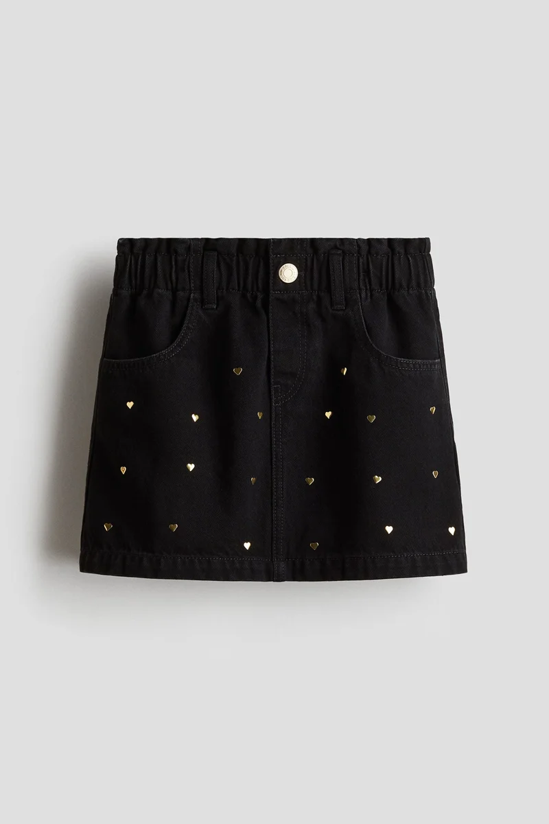 اتش اند ام تنورة دنيم بتفاصيل بنقشات