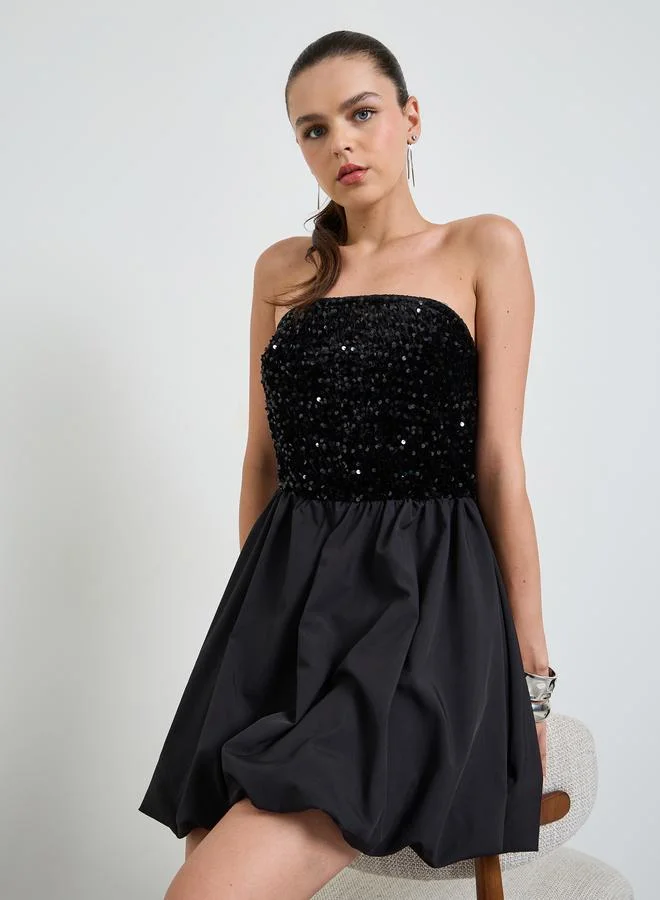 تايك تو Black Sequin Embellished A-Line Mini Dress