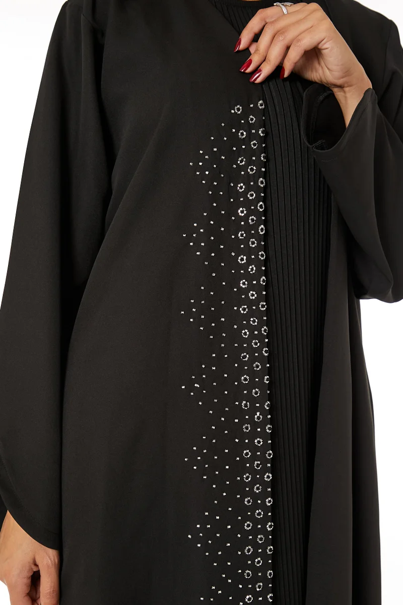 Moistreet  Front Embroidered Nida Open Abaya for Women | Best Price UAE