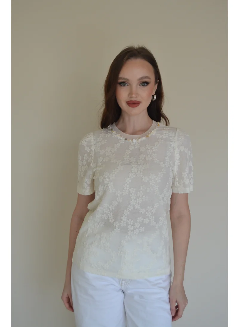 2TRENDY T-SHIRT