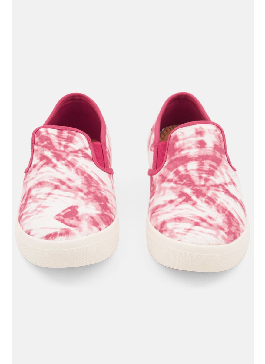 Kids Girl Reins Tie Dye Slip On Sneaker Shoe, Red Combo - pzsku/ZB592E91679E5CE903712Z/45/_/1734876717/b79638d1-b4c5-4d7a-9aa8-885ce60d270a