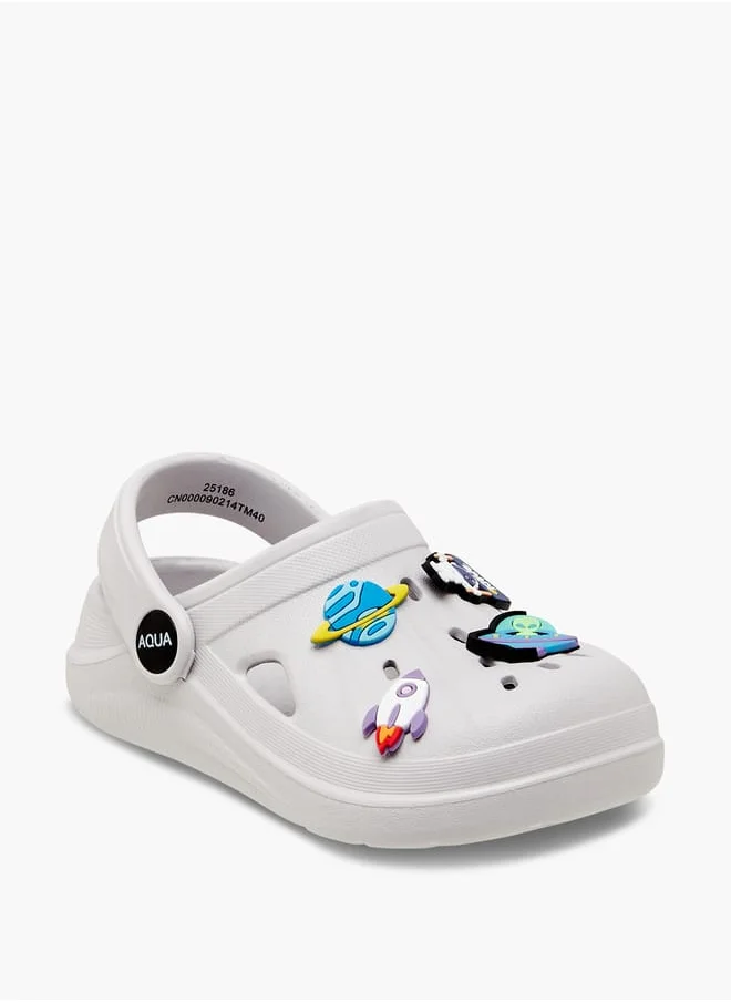 أكوا Boys' Applique Detail Clogs with Backstrap