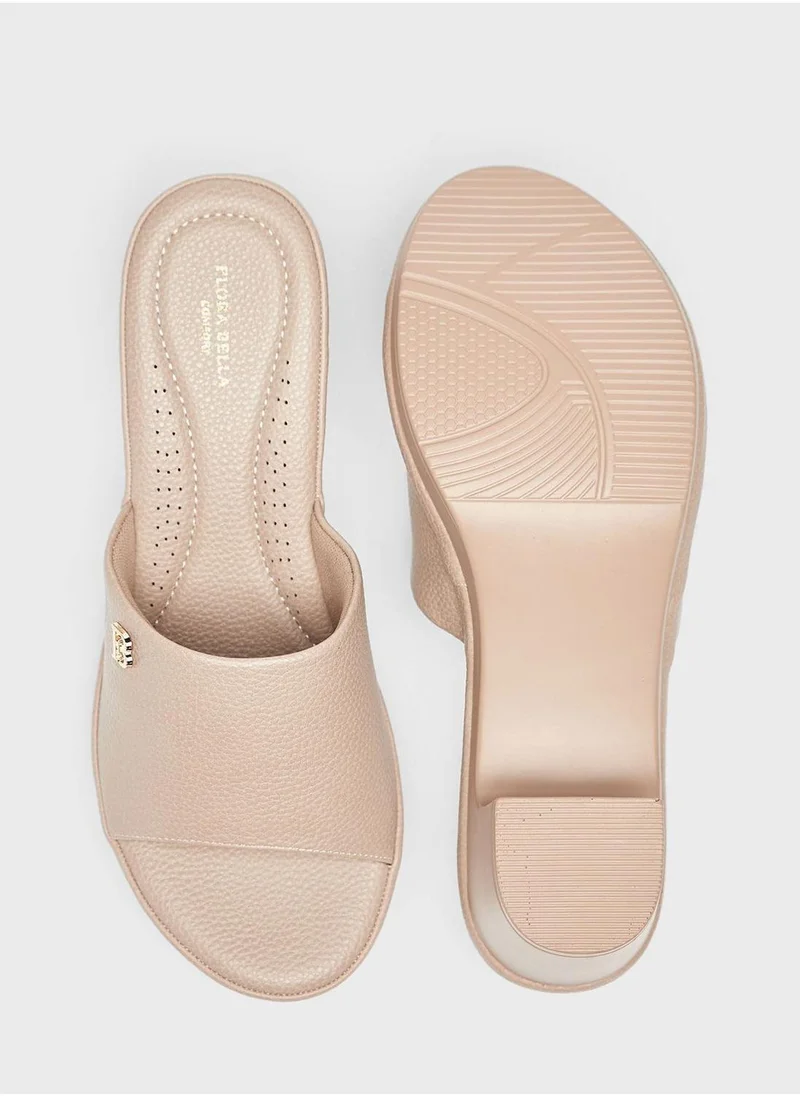 شو اكسبرس One Strap Sandals