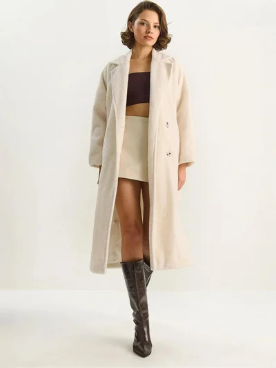 Bianco Lucci LUCCI Plush Buttoned Coat