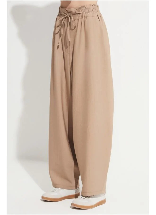 JUNE June Loose Elastic Waist Trouser Mink