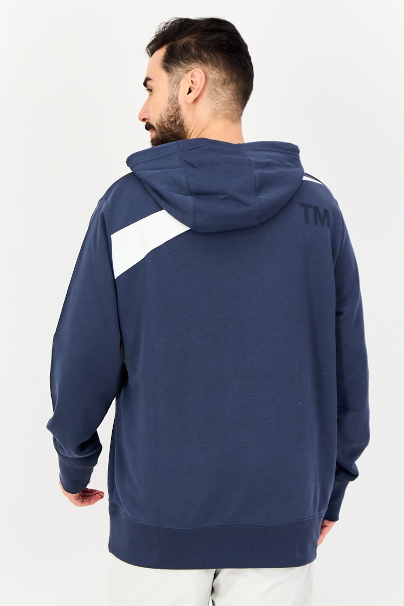 Nike هودي خارجي للرجال بلياقة بدنية بشعار العلامة التجارية، أزرق رمادي - Image 4