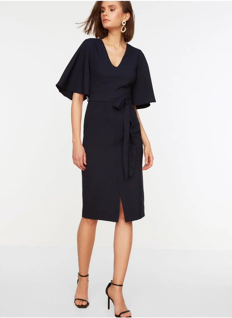 trendyol V-Neck Tie Detail Dress