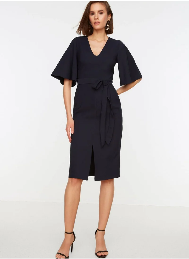 trendyol V-Neck Tie Detail Dress