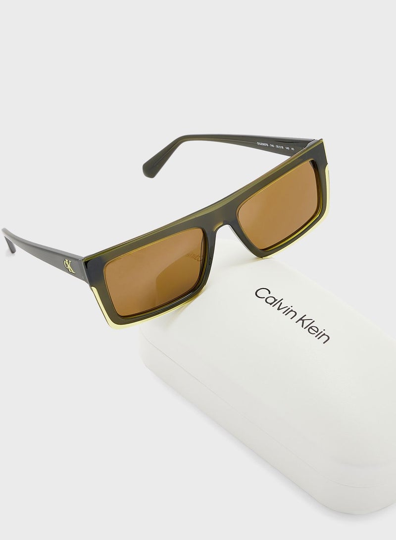Calvin Klein Jeans Ckj23657S Oversized Sunglasses - Image 5